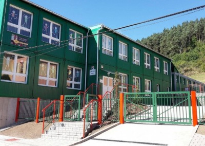 Schulen Chminianske Jakubovany