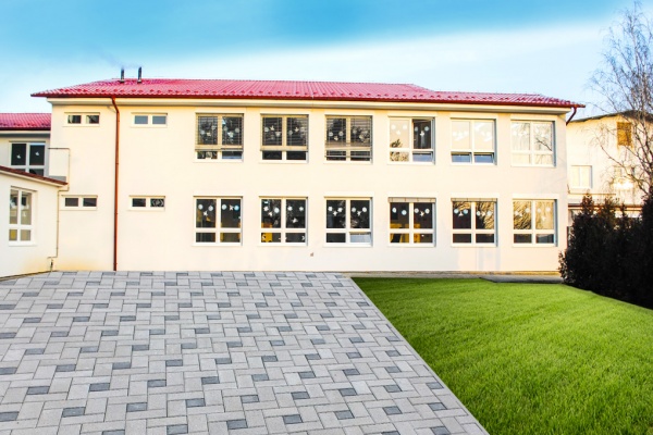 School Viničné